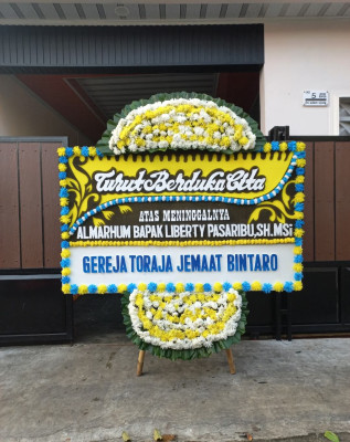 Papan Bunga Duka di Lubuk Begalung